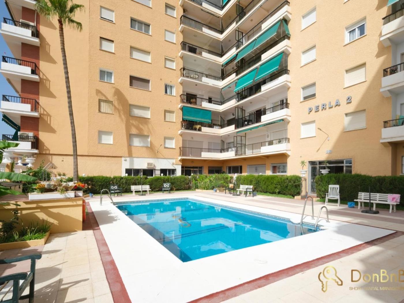Apartamento Con Piscina En La Primera Linea De Playa De Fuengirola Quarto foto