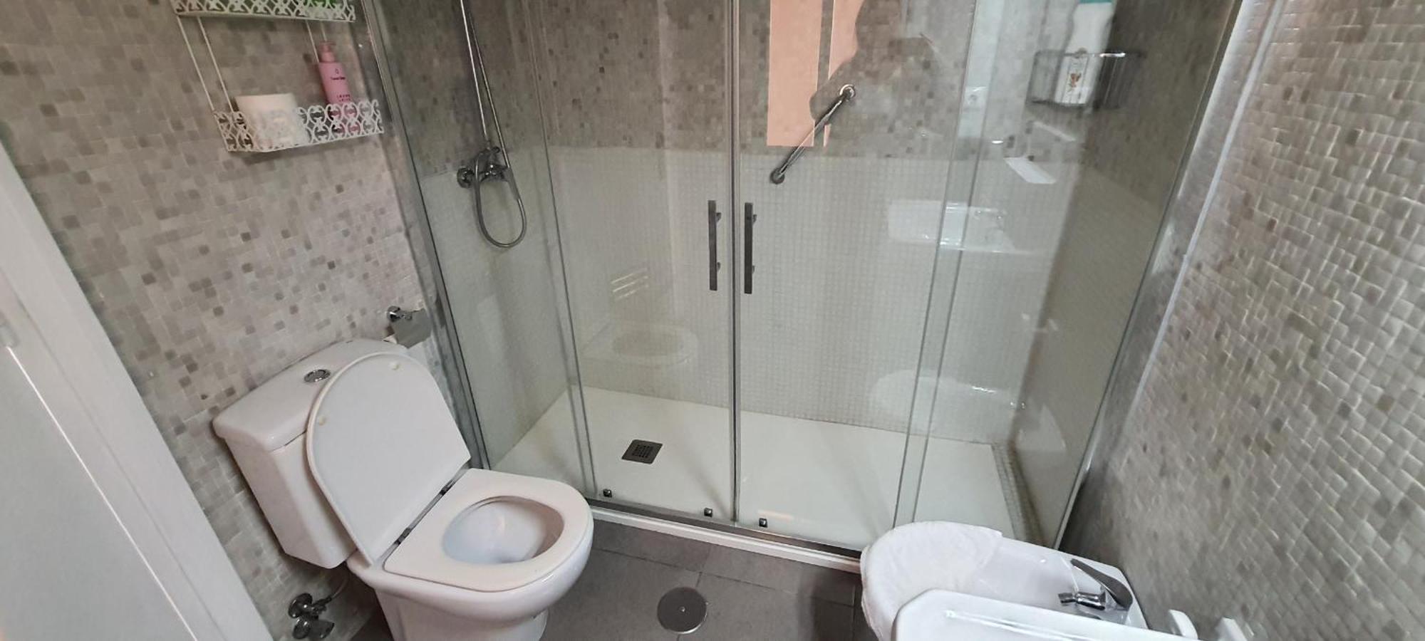 Apartamento Con Piscina En La Primera Linea De Playa De Fuengirola Exterior foto