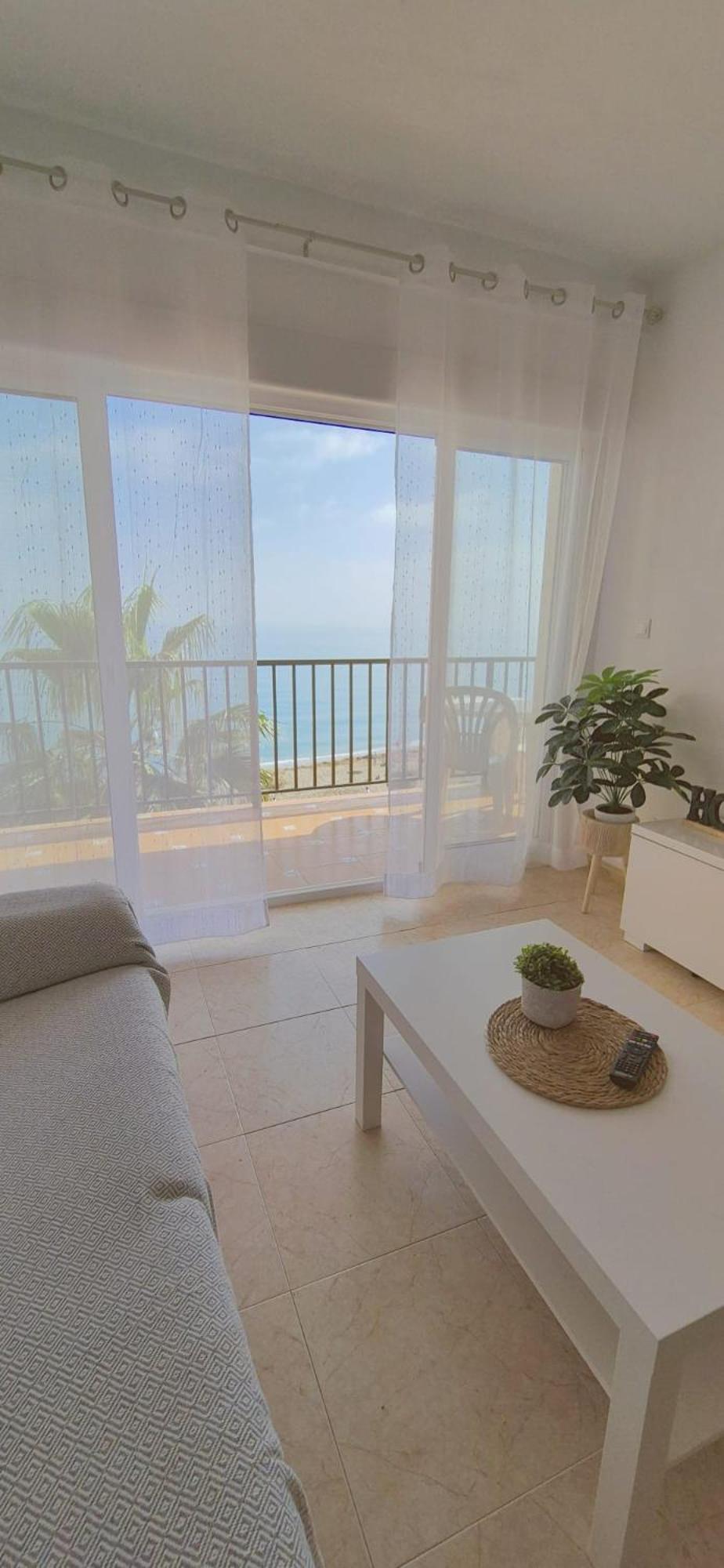 Apartamento Con Piscina En La Primera Linea De Playa De Fuengirola Exterior foto